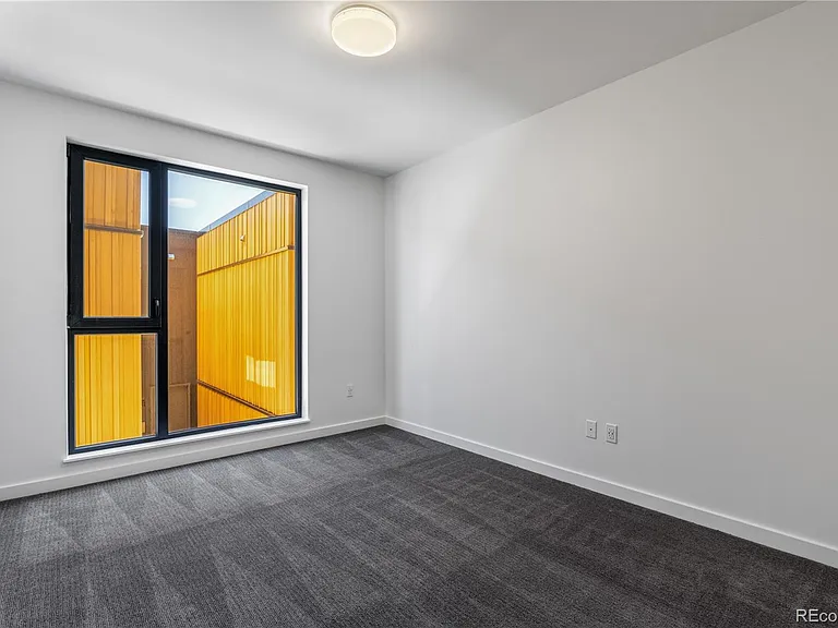 1601 Park Ave #307 — Photo 23
