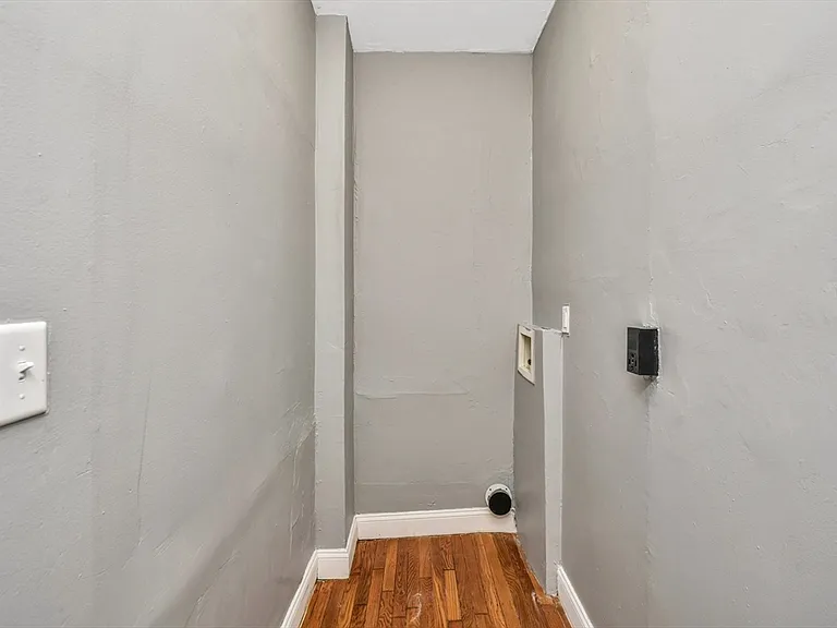 352 Norfolk St #1 — Photo 12