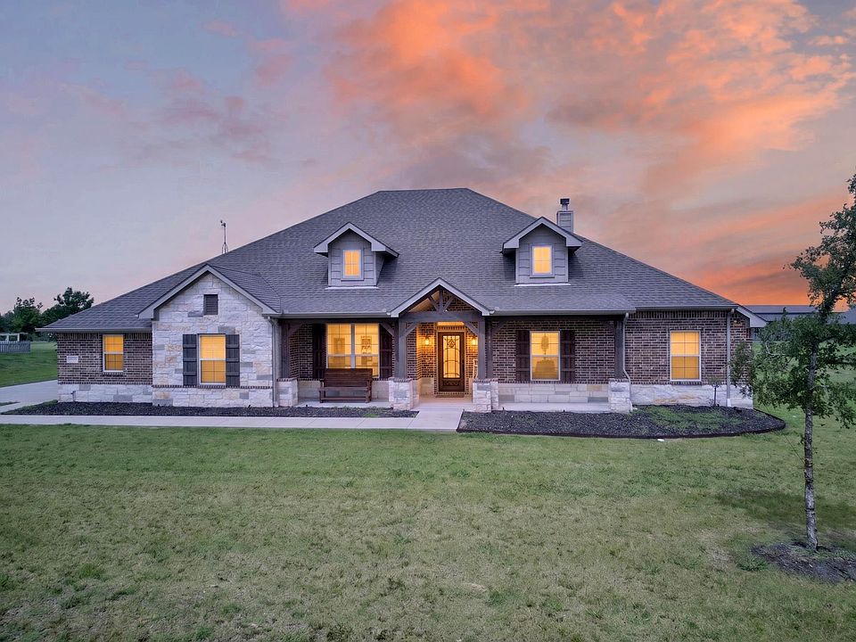1st image of 2866 Gail Dr