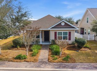 242 Cornelia St, Freeport, FL 32439