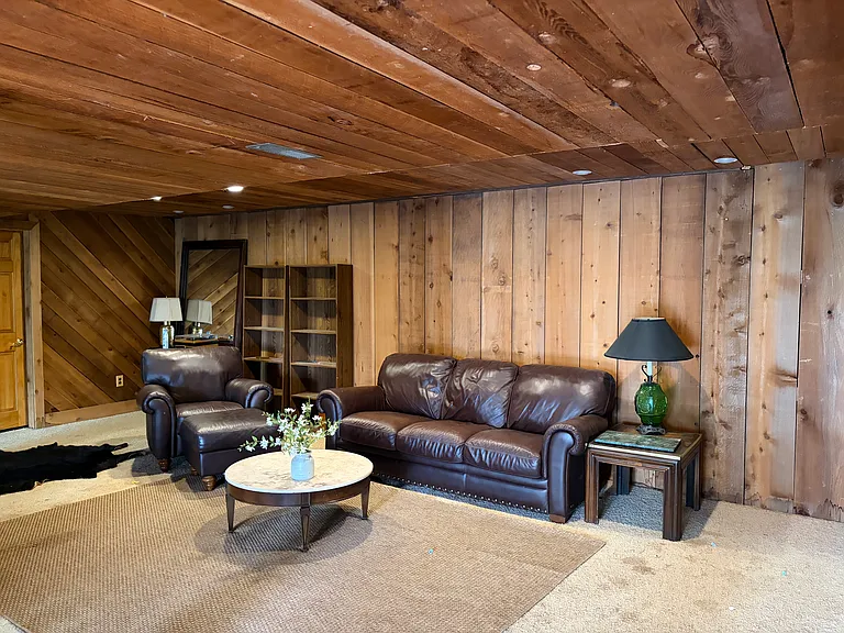477 Hunters Hill Dr — Photo 19
