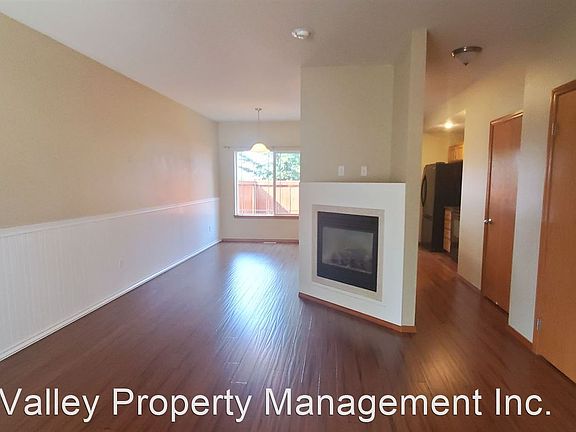 5th image of 333 5th St SE #B-5