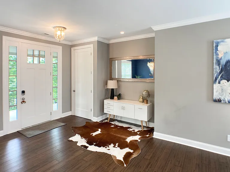 1612 Auburndale Ave — Photo 9