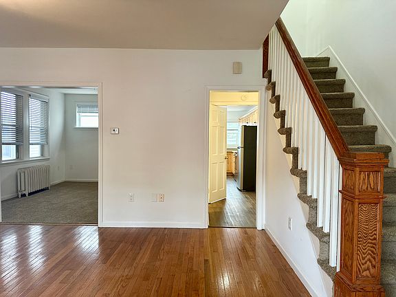4th image of 1512 W 5th St