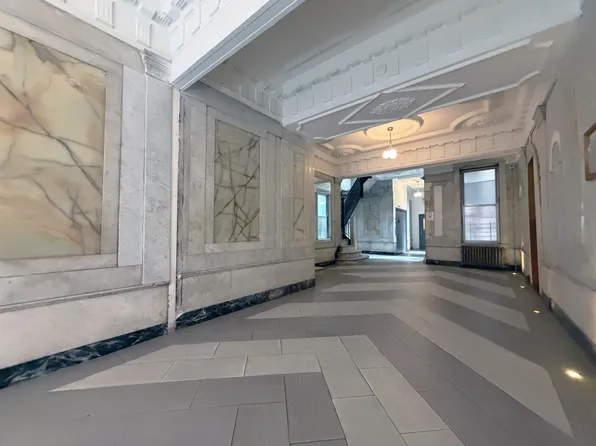 3621 Broadway image 8 of 8