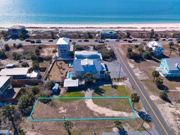 130 Desoto St, Port Saint Joe, FL 32456