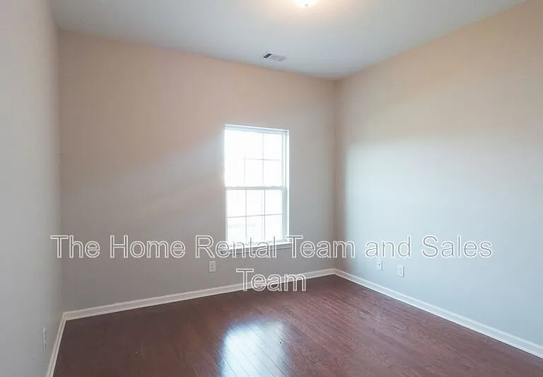 25 Litchfield Dr — Photo 24