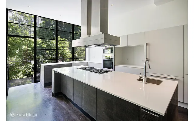 Rented by Douglas Elliman | media 23