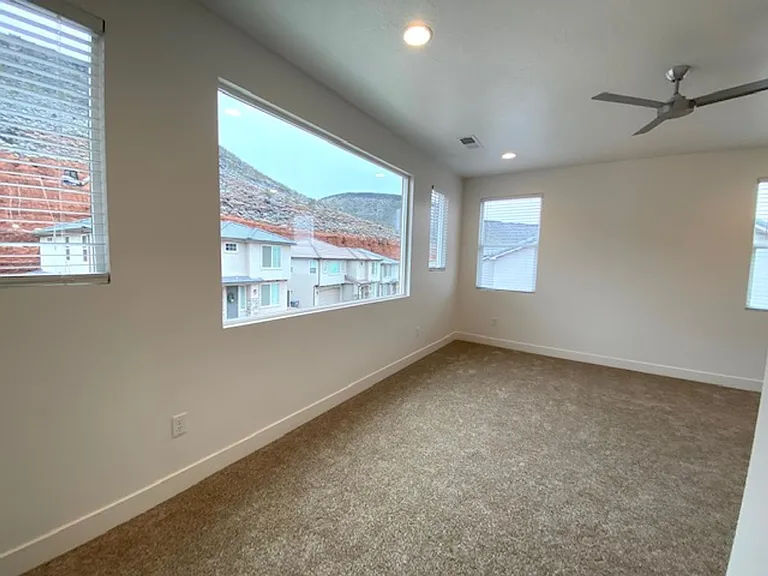 438 Stone Mountain Dr #52 — Photo 30