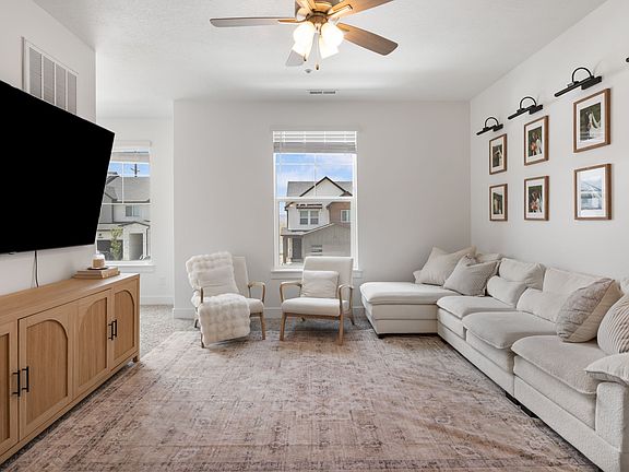 5th image of 4835 S Alder Dr #D202