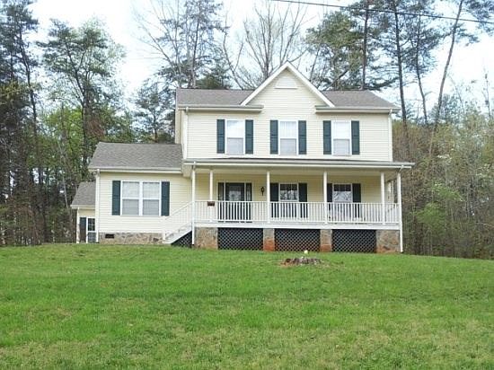 Old Barn Rd Front View