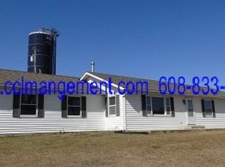 W6305 Hefty Rd, Monticello, WI 53570