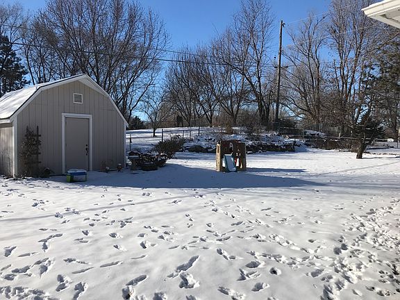 5th image of 8101 S Cherrywood Dr