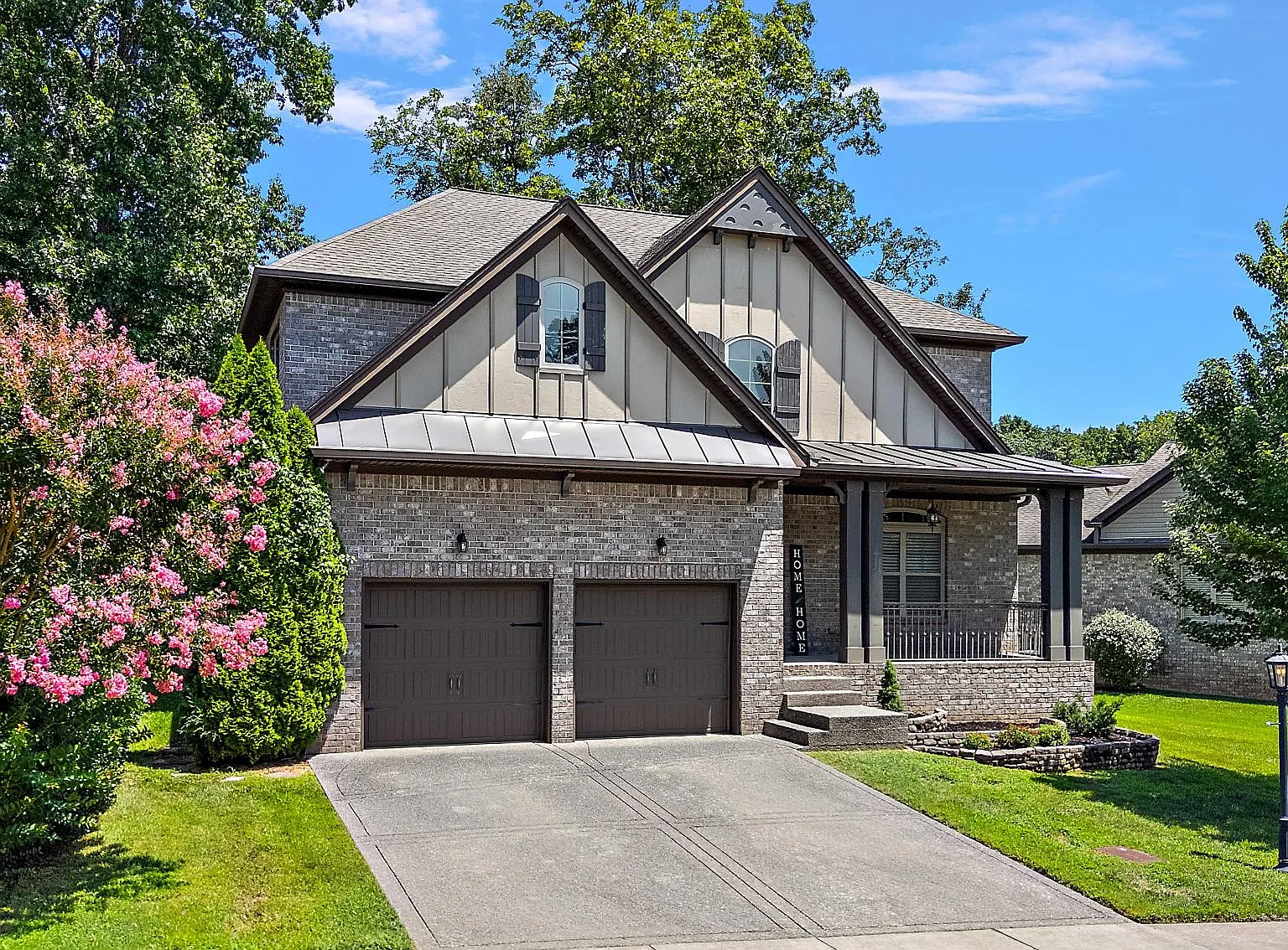 4 bed, 2850 sqft, $3,400 — Photo 4