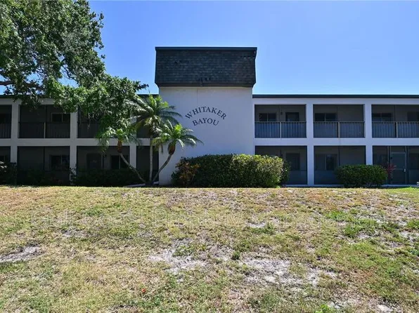 2124 N Tamiami Trl, Sarasota, FL