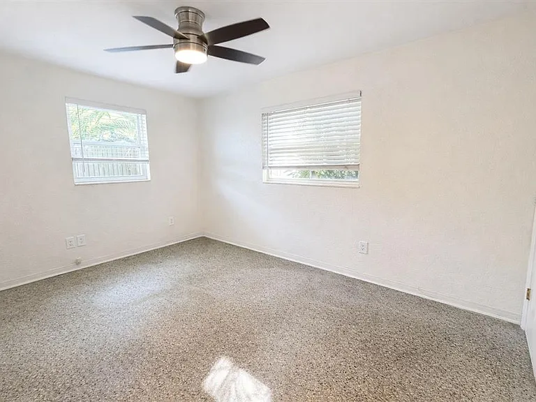 3975 Porpoise Dr SE — Photo 10