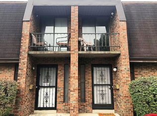 4343 Chateau Morse Dr, Columbus, OH 43231