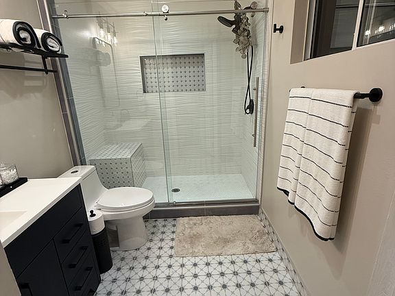 5th image of 5311 Woodstock Way