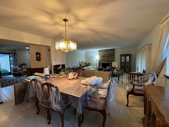 5th image of 7716 Golf Dr