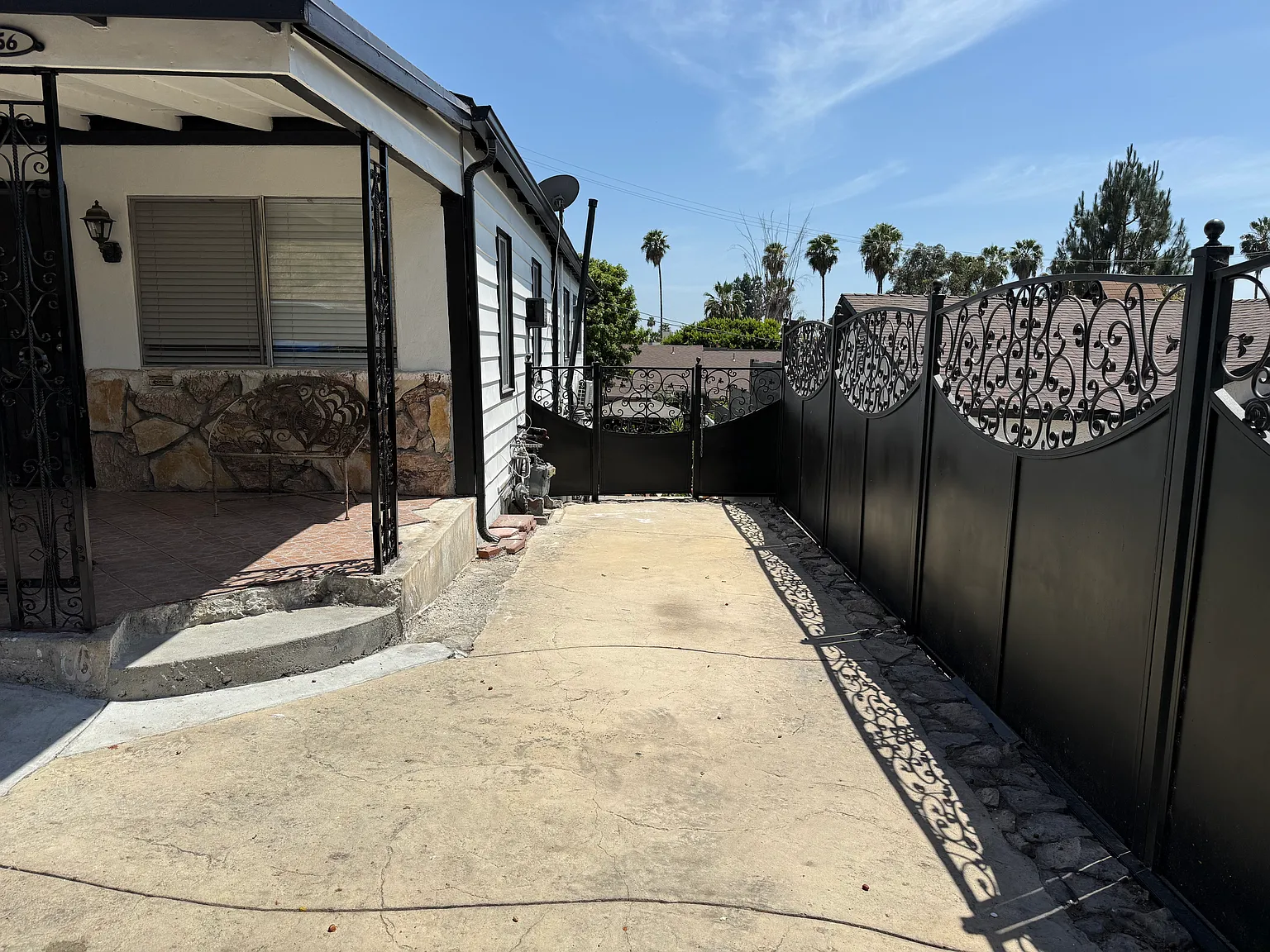 3 bed, 1271 sqft, $4,000 — Photo 4