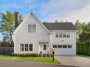 1 Daybreak Commons #1, Westport, CT 06880