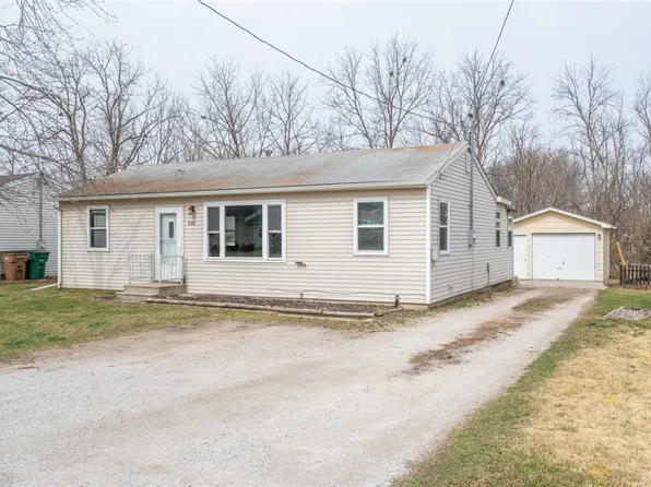 806 Phillips St, Polk City, IA 50226