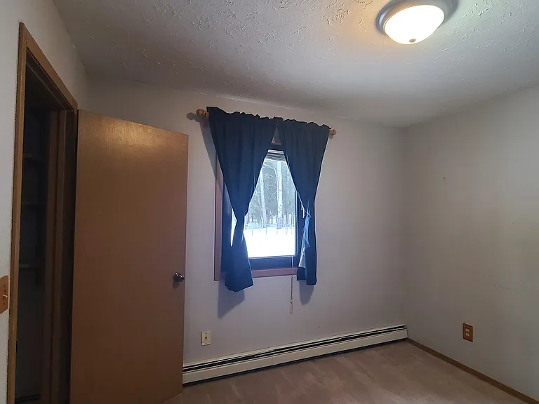 2787 Templeton St — Photo 8
