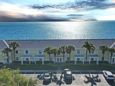 5220 Coquina Key Dr SE APT A, Saint Petersburg, FL, 33705