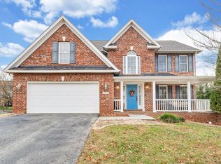 1818 High Gate Ln, Salem, VA 24153
