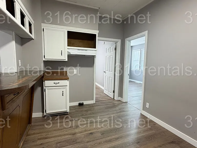 514 W 4th Ave — Photo 4