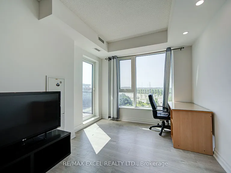 8 Rouge Valley Dr W #609B — Photo 16