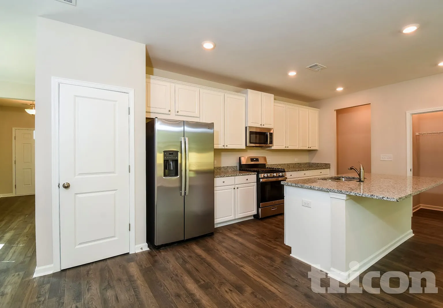 152 Chapelcrest Lane Holly Springs GA — Photo 4