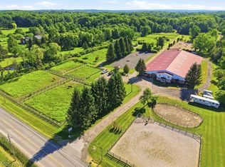 14535 Sperry Rd, Newbury, OH 44065