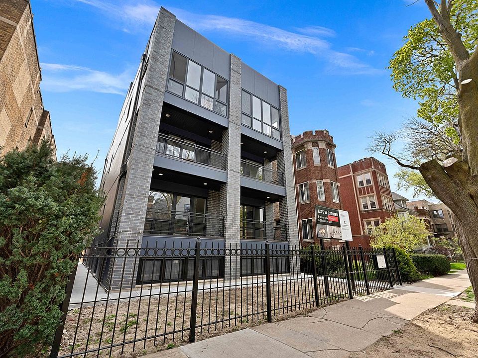 1st image of 1325 W Carmen Ave #1S