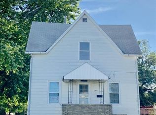 461 S Chambers St, Galesburg, IL 61401