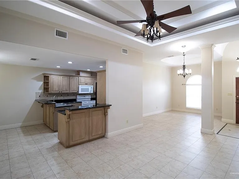 3509 Robin Ave — Photo 5
