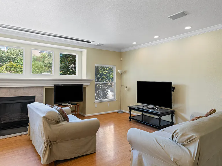 6295 Pebble Beach Dr — Photo 4