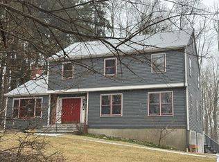 4 Pinecrest Dr, Ridgefield, CT 06877