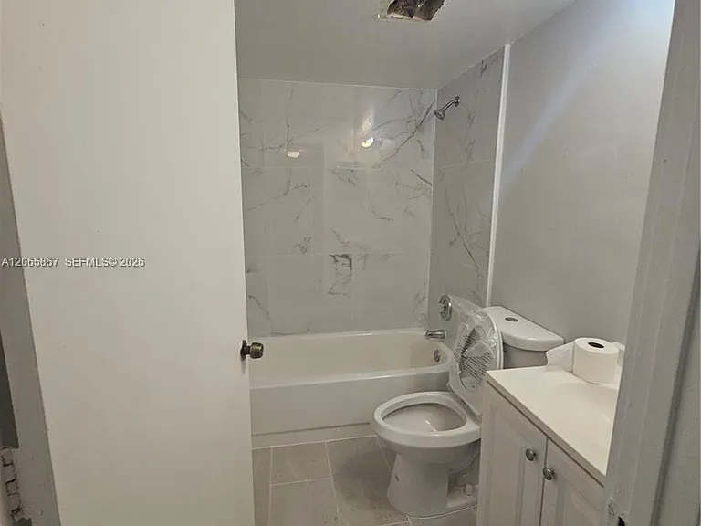 713 Gardens Dr #205 — Photo 6