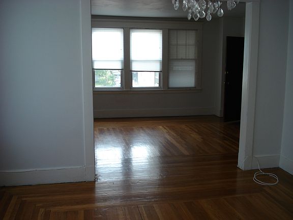4th image of 65-67 Beacon St #2