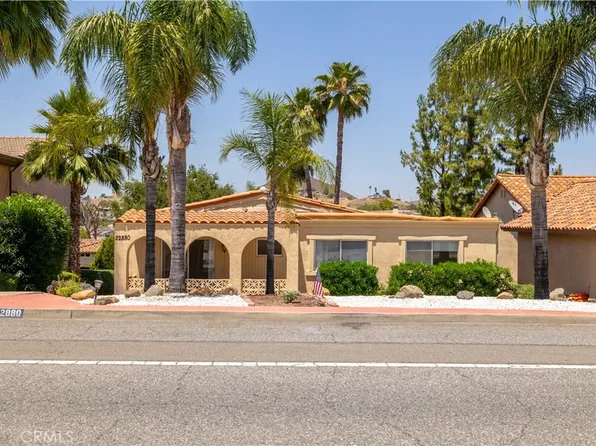 22880 Canyon Lake Dr S, Quail Valley, CA 92587