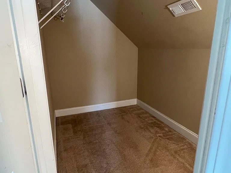 308 Marquis Ct — Photo 14