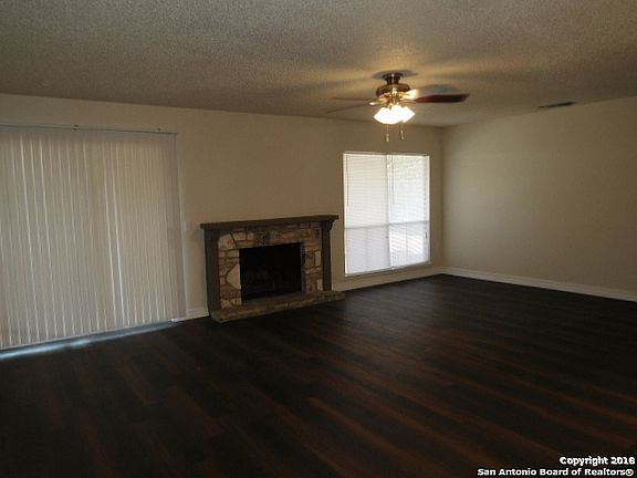 3rd image of 5811 Lake Falls Dr