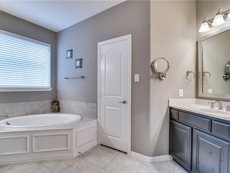1506 N Greenville Ave — Photo 19
