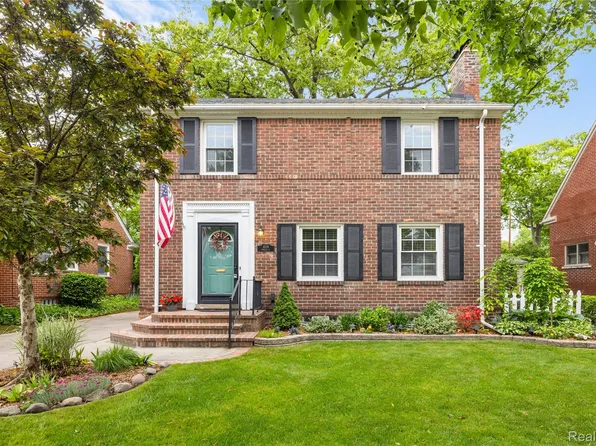 409 Berkley St, Dearborn, MI 48124