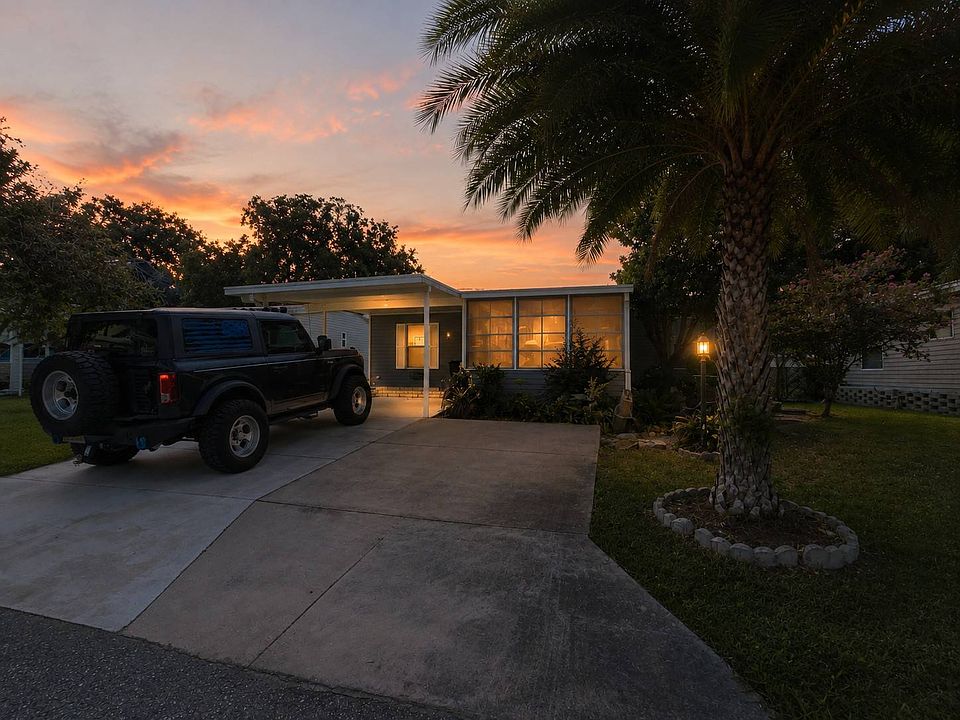 1st image of 427 Gulf Stream Dr