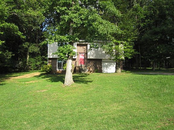 2nd image of 1432 W Woodshire Dr