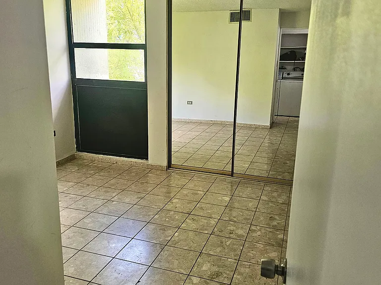 690 Cesar Gonzalez Parque De Las Fuentes — Photo 6