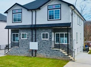 363 Poillon Ave, Staten Island, NY 10312