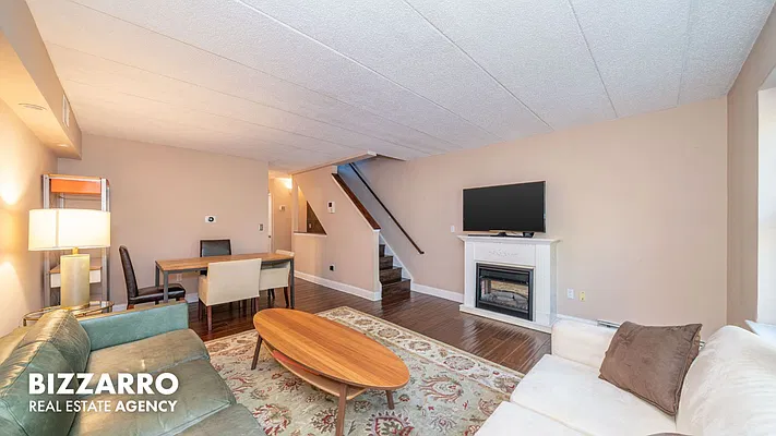 Living room, photo 3